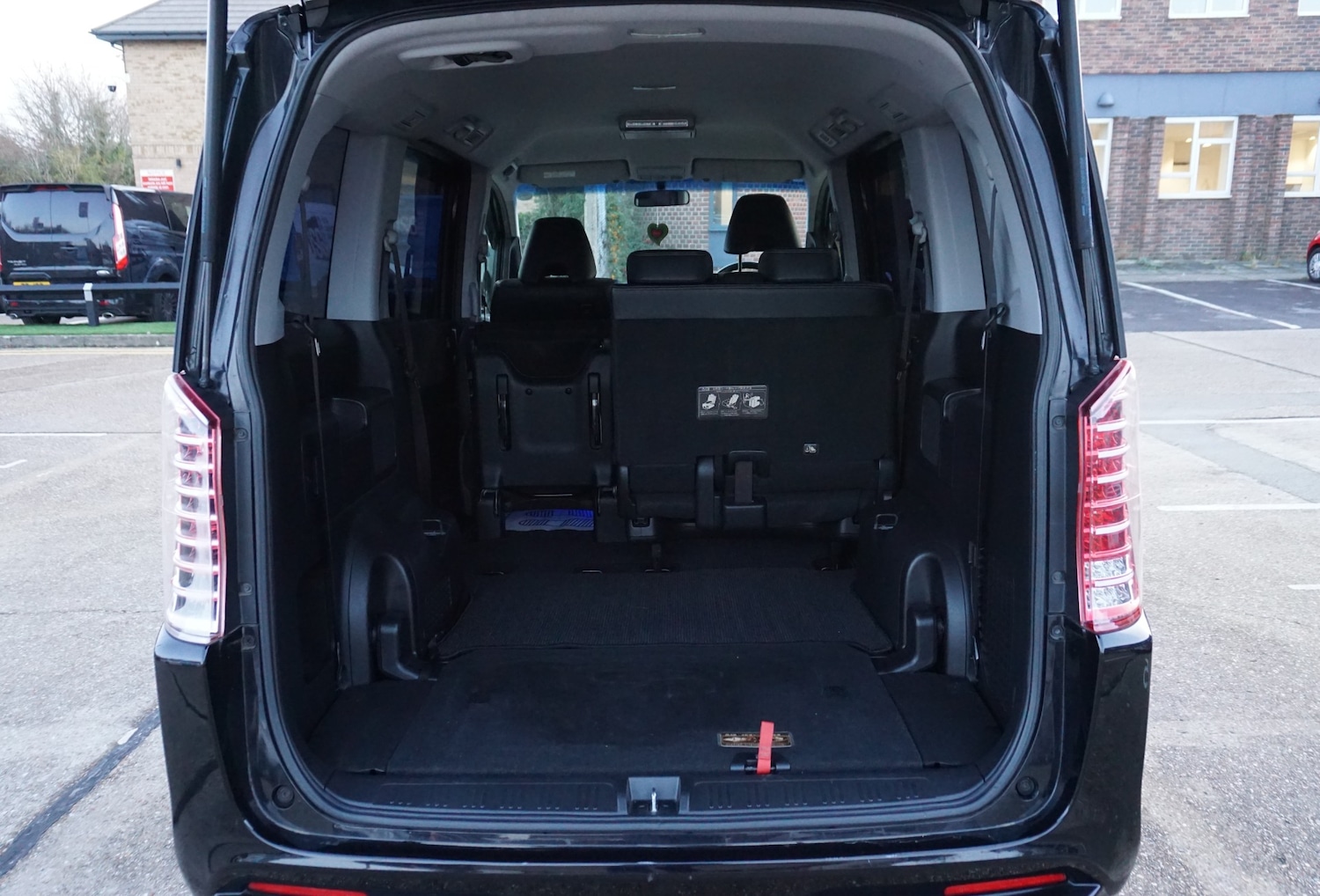 Used Honda Stepwagon 2014 for sale - 77129917: Photo 20