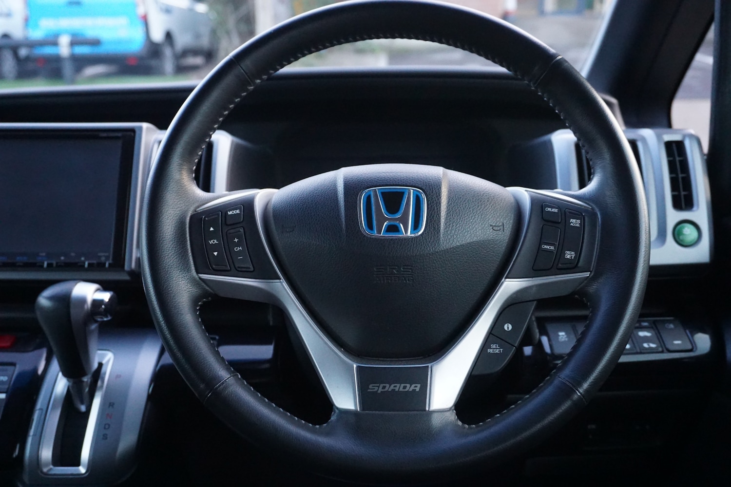 Used Honda Stepwagon 2014 for sale - 77129917: Photo 28