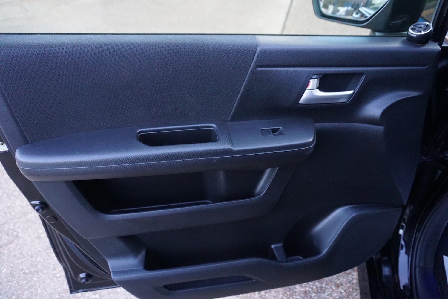 Used Honda Stepwagon 2014 for sale - 77129917: Photo 32