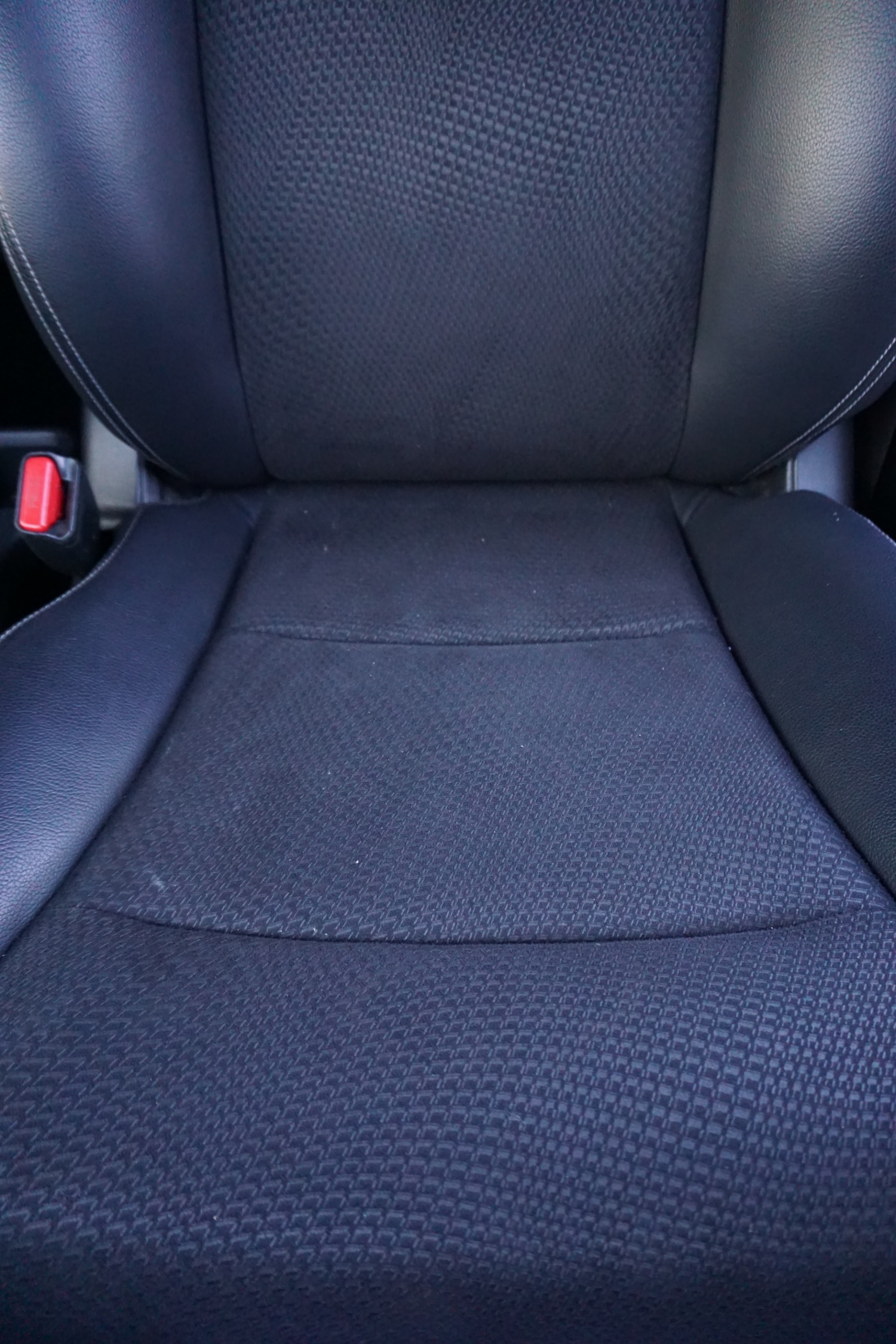 Used Honda Stepwagon 2014 for sale - 77129917: Photo 37