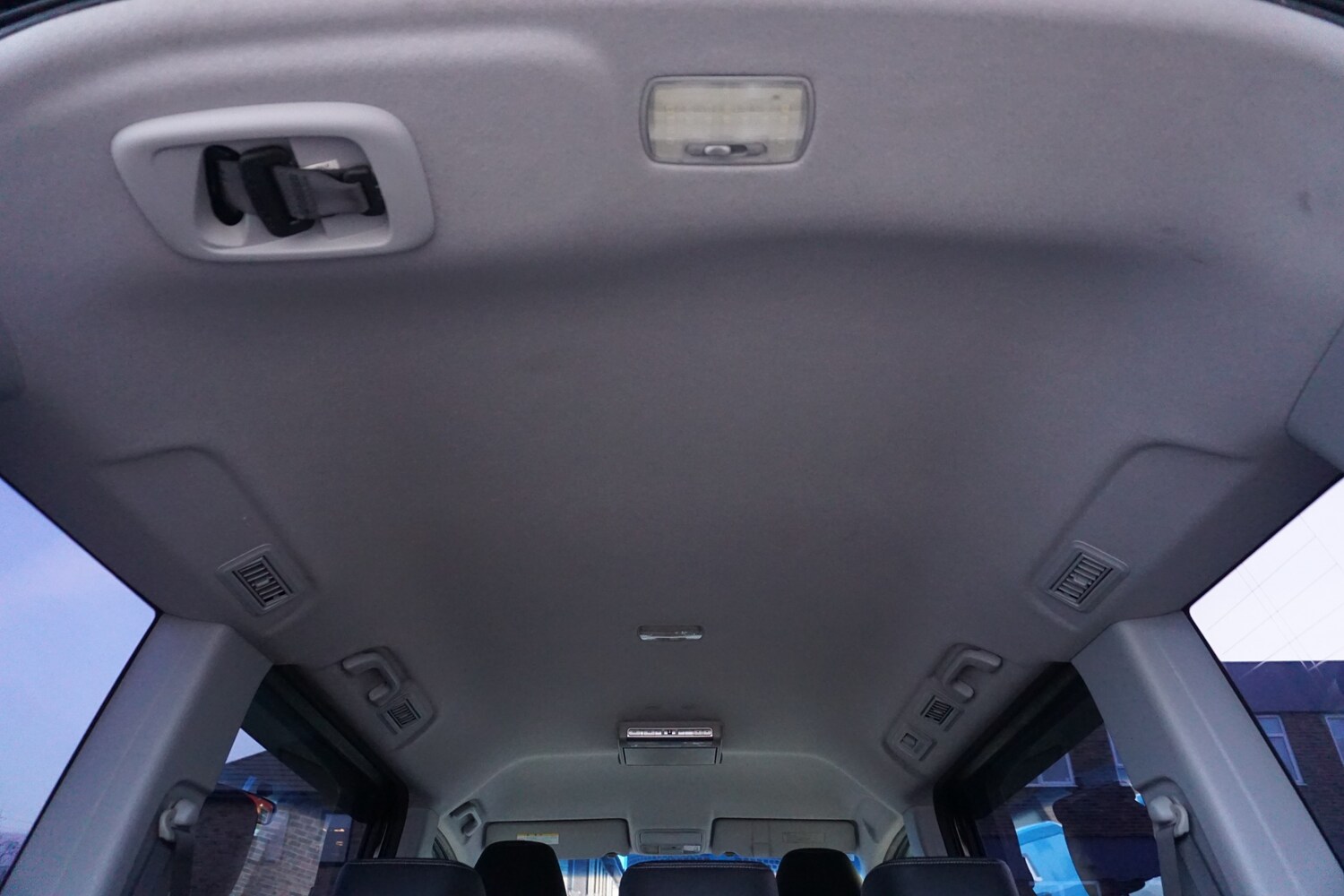 Used Honda Stepwagon 2014 for sale - 77129917: Photo 41