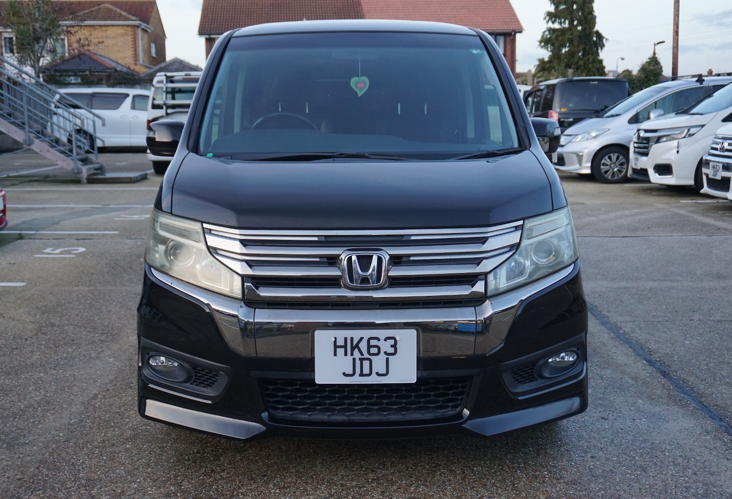 Used Honda Stepwagon 2014 for sale - 77129917: Photo 5