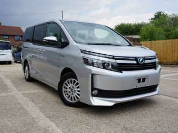 2025 (15) - Hybrid V 5-Door