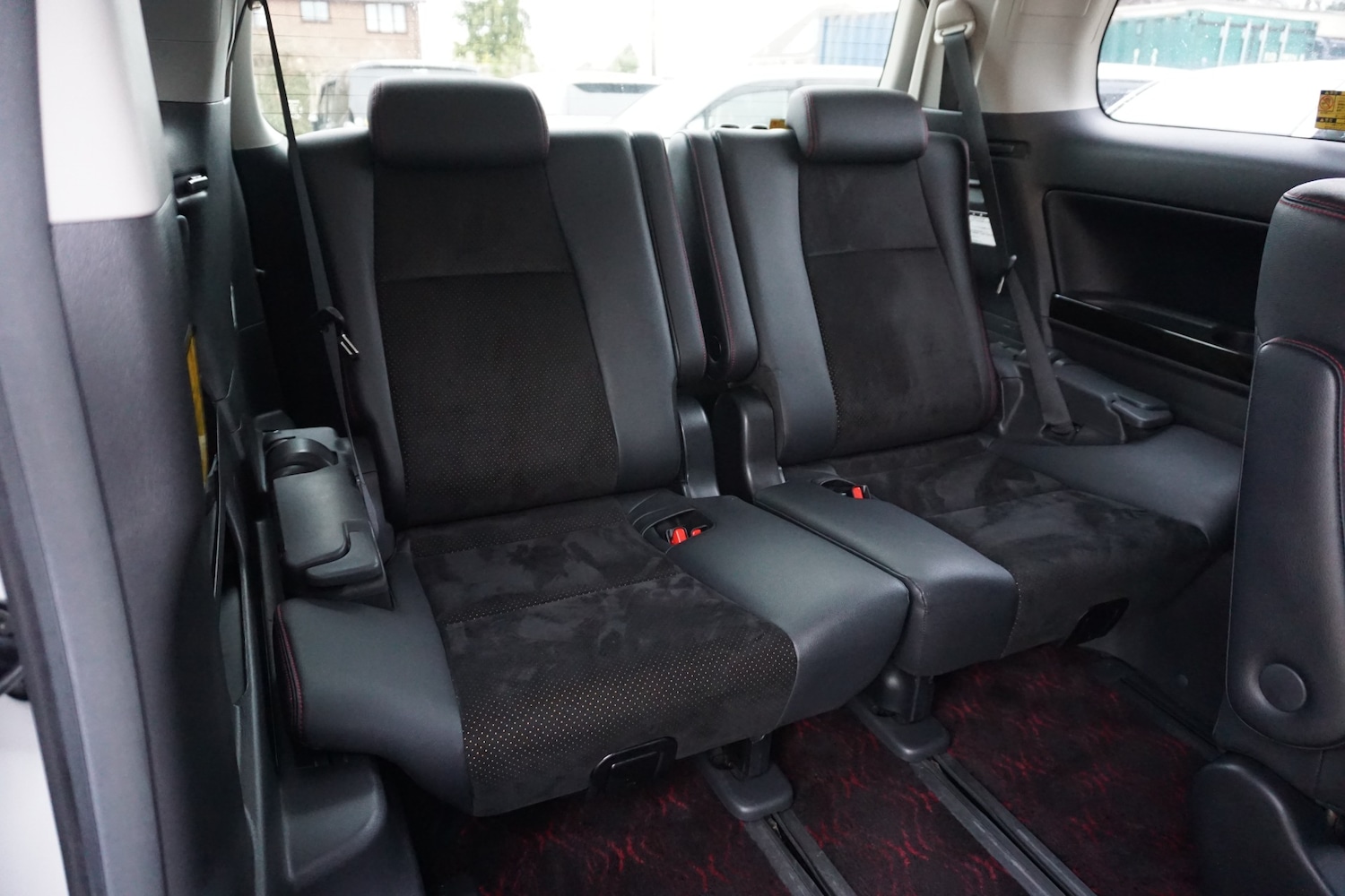 Used Toyota Vellfire 2025 for sale - 77065876: Photo 12