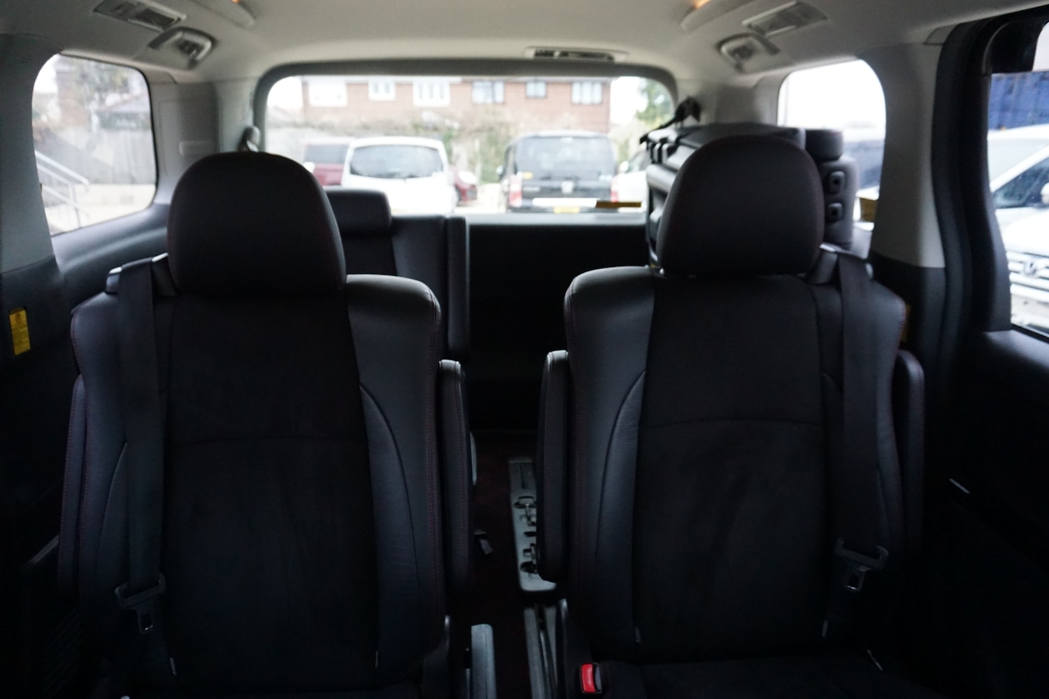 Used Toyota Vellfire 2025 for sale - 77065876: Photo 15