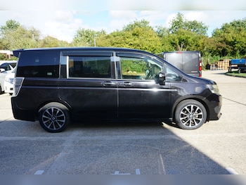 Used Honda Stepwagon 2014 for sale - 75746981: Photo