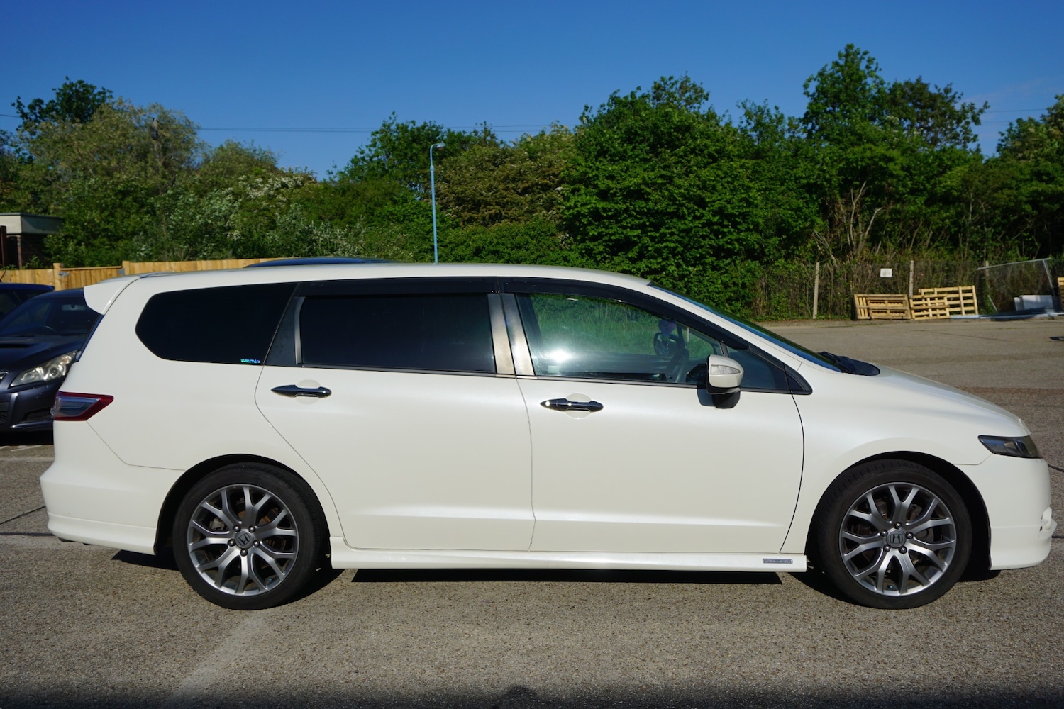 Used Honda Odyssey 2024 for sale - 76437051: Photo 2
