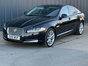 2011 (61) - 3.0d V6 Premium Luxury 4dr Auto