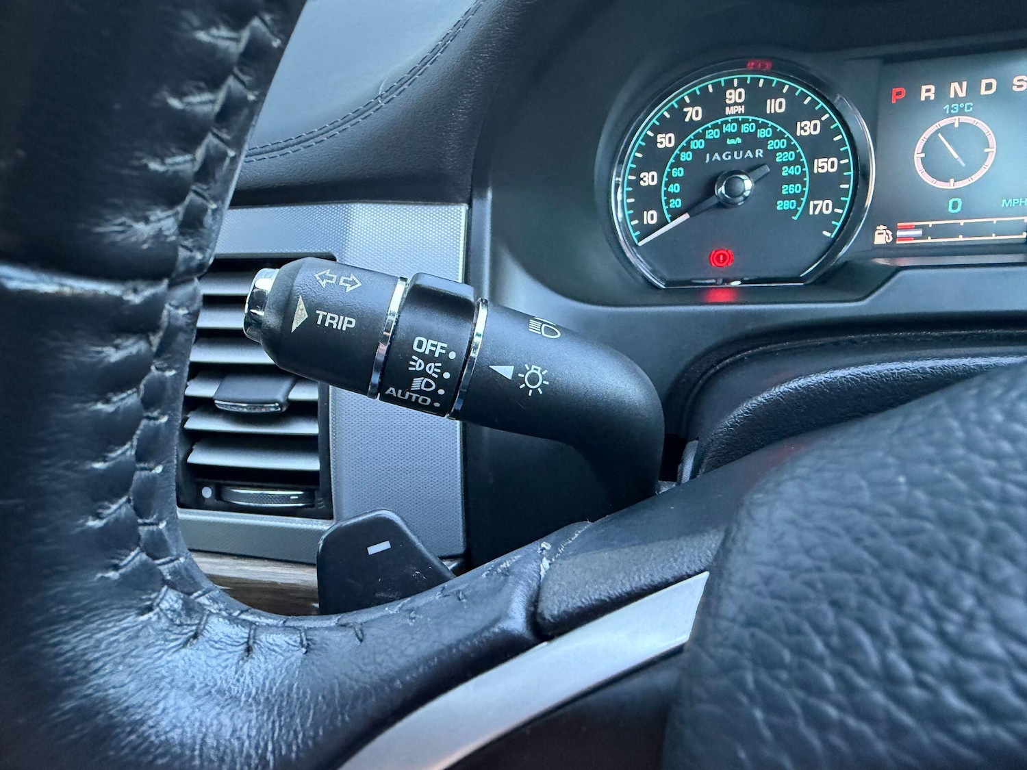 Used Jaguar XF 2011 for sale - 77724106: Photo 21