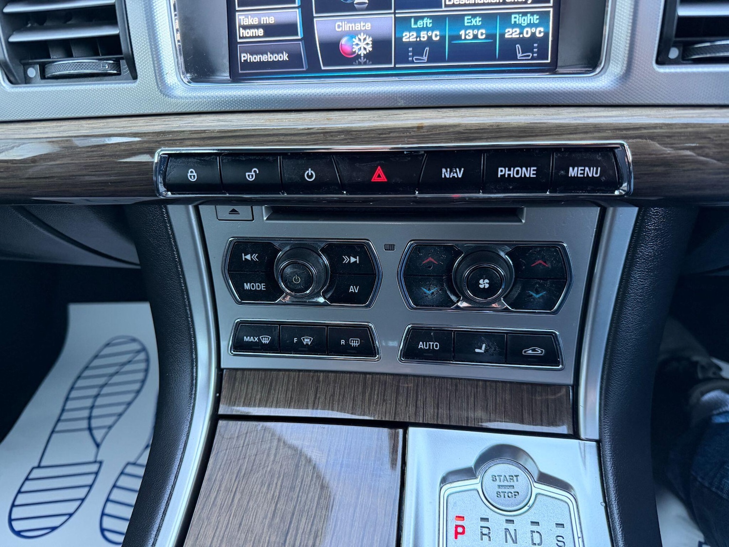 Used Jaguar XF 2011 for sale - 77724106: Photo 24