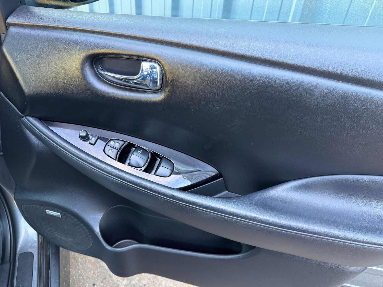 Used Nissan Leaf 2020 for sale - 78171225: Photo 10