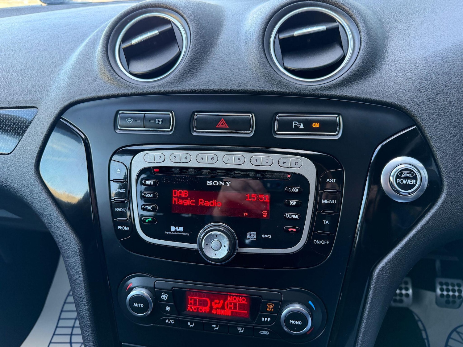 Used Ford Mondeo 2011 for sale - 78171430: Photo 23