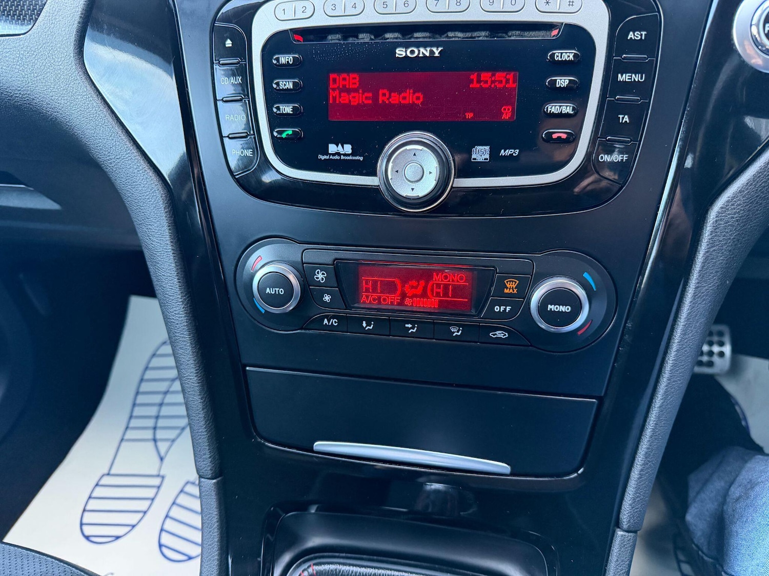 Used Ford Mondeo 2011 for sale - 78171430: Photo 24