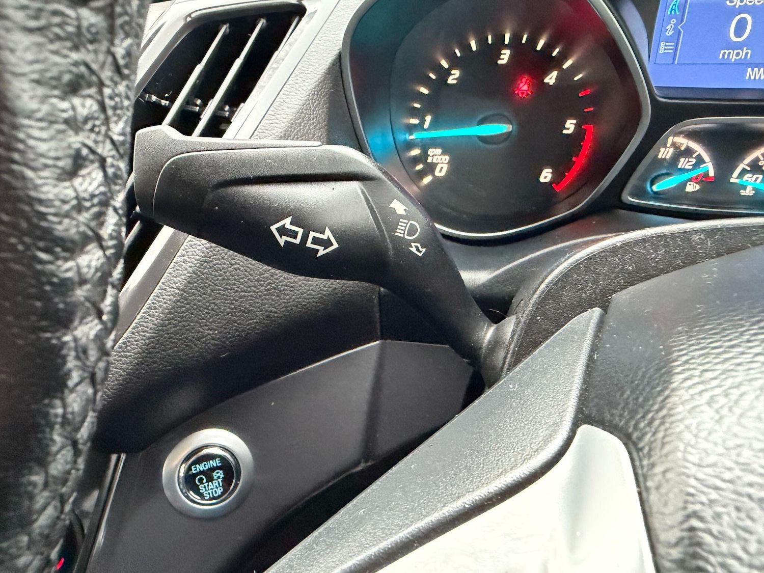 Used Ford Kuga 2014 for sale - 78047530: Photo 23