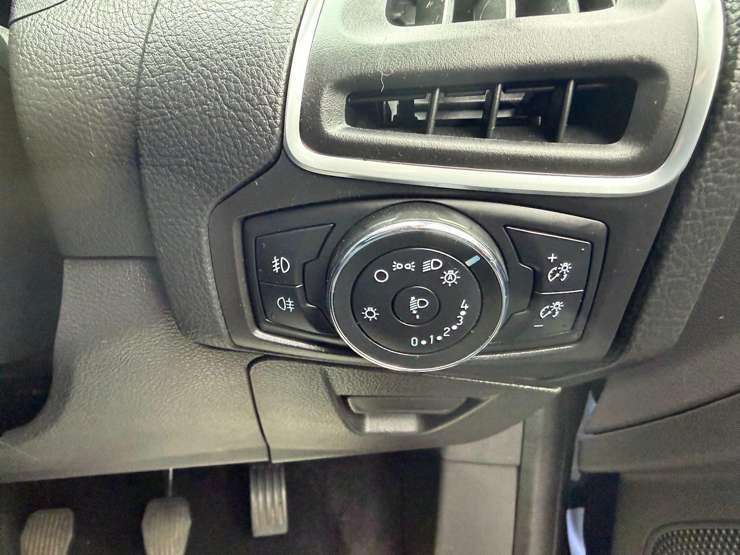 Used Ford Focus 2013 for sale - 78046894: Photo 26