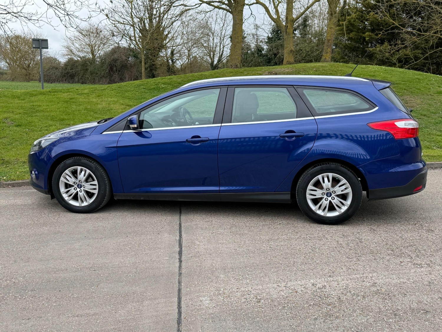 Used Ford Focus 2013 for sale - 78046894: Photo 4