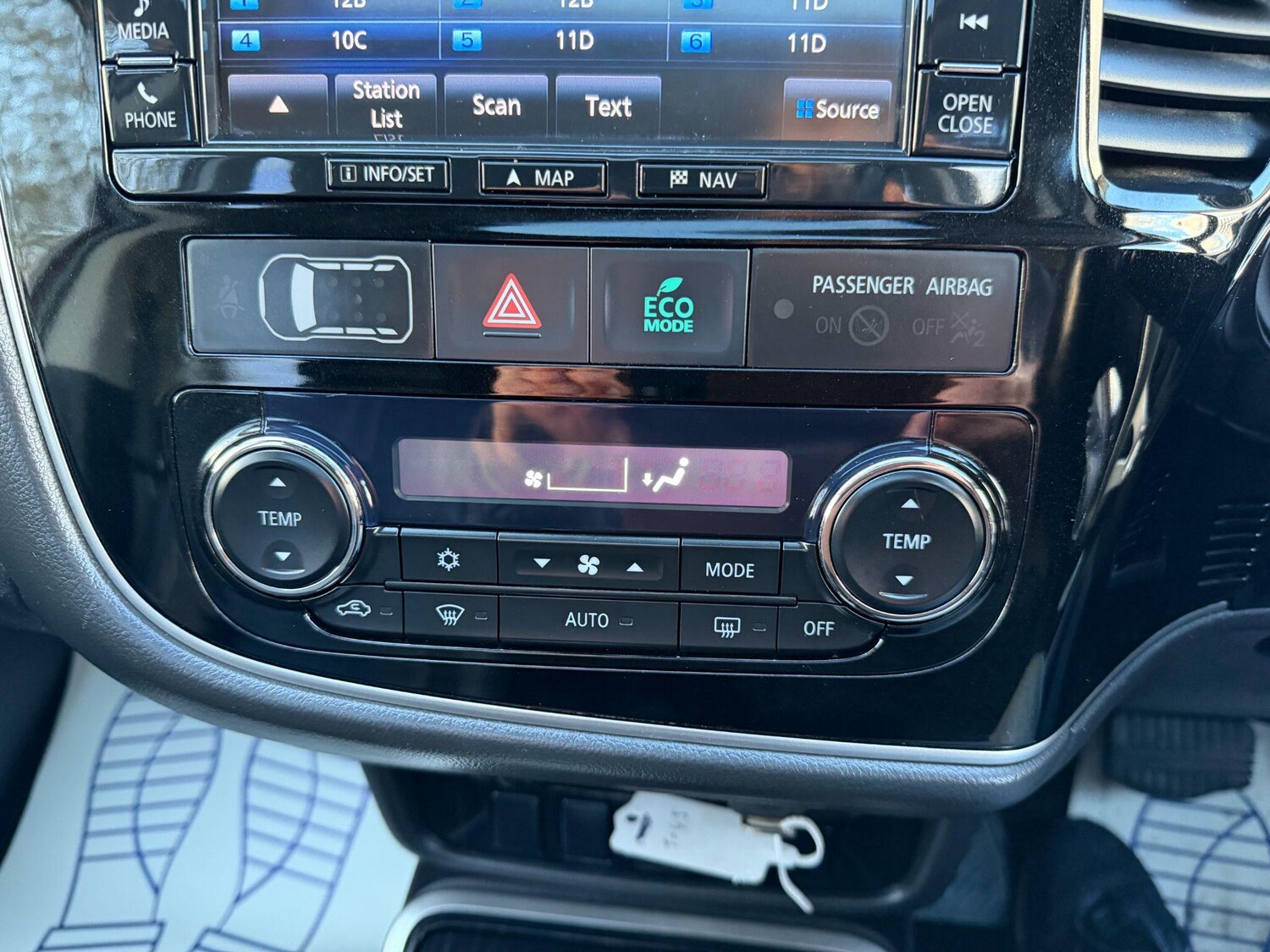 Used Mitsubishi Outlander for sale - 77588039: Photo 27