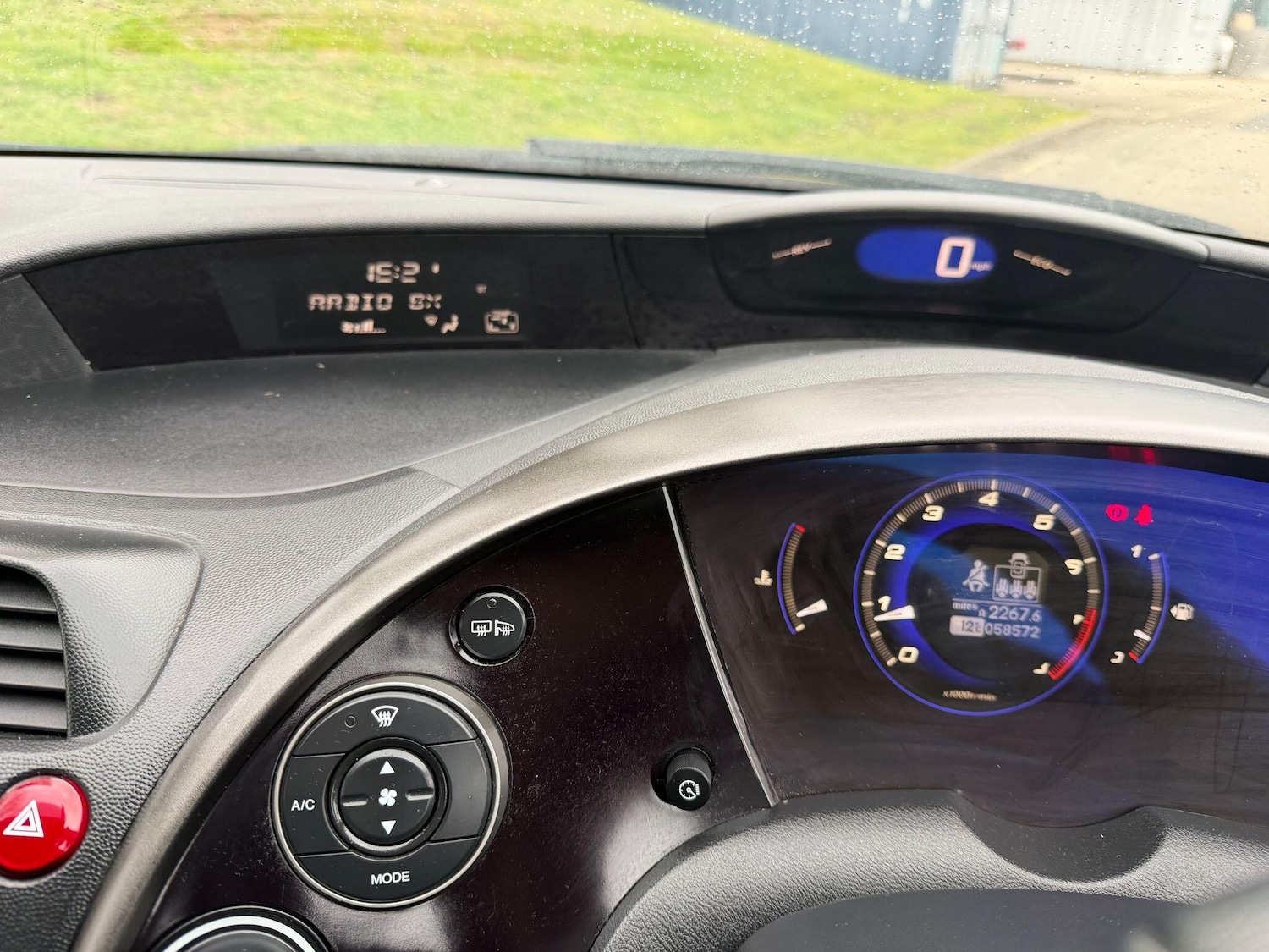 Used Honda Civic 2009 for sale - 78047528: Photo 24