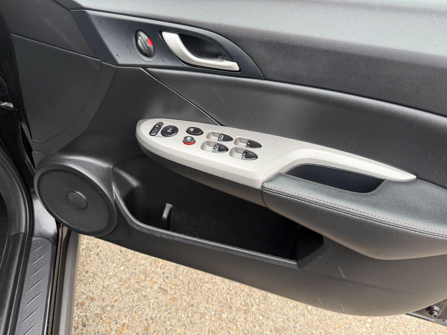 Used Honda Civic 2009 for sale - 78047528: Photo 9