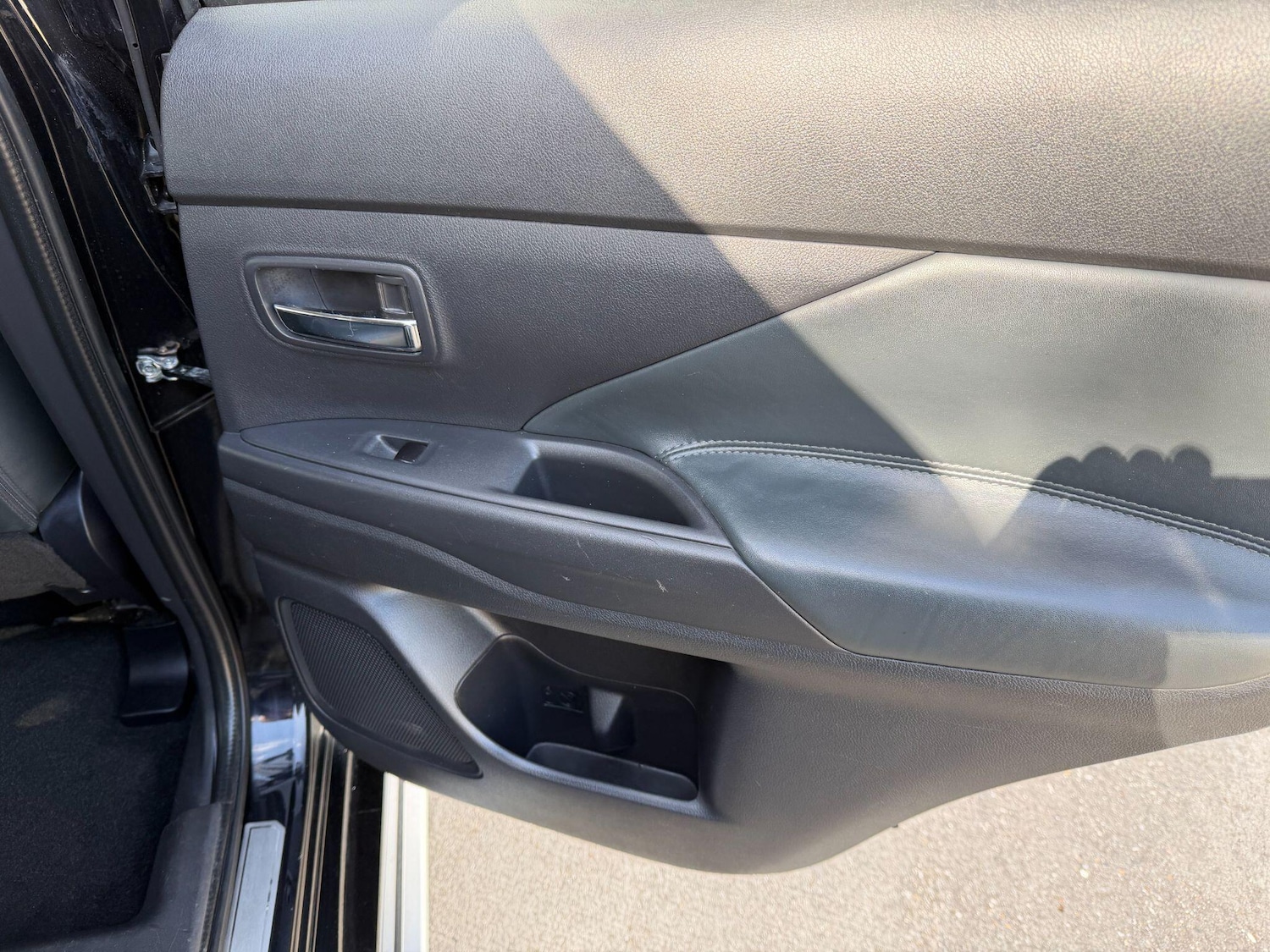 Used Mitsubishi Outlander 2015 for sale - 77853334: Photo 11