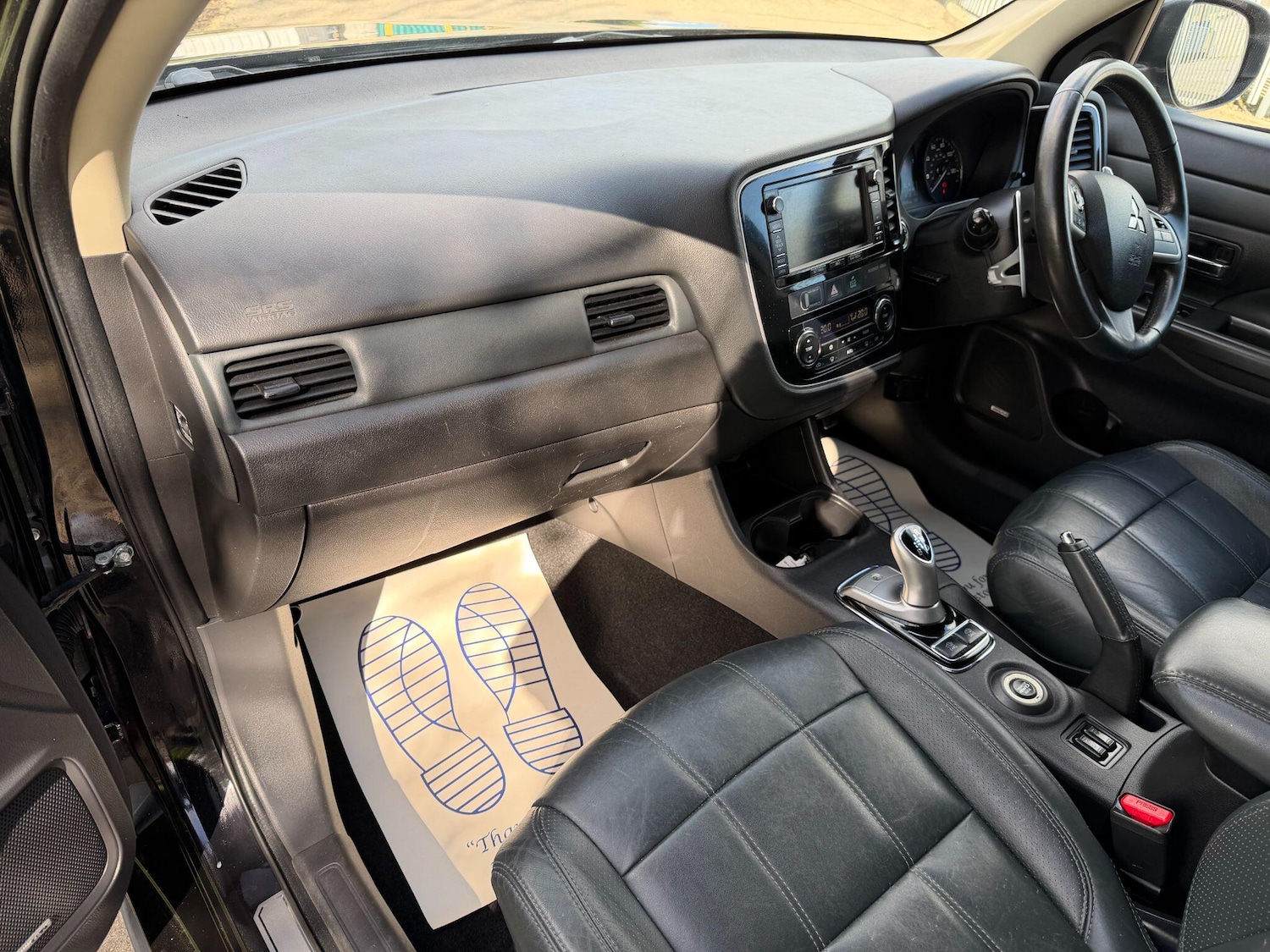 Used Mitsubishi Outlander 2015 for sale - 77853334: Photo 15