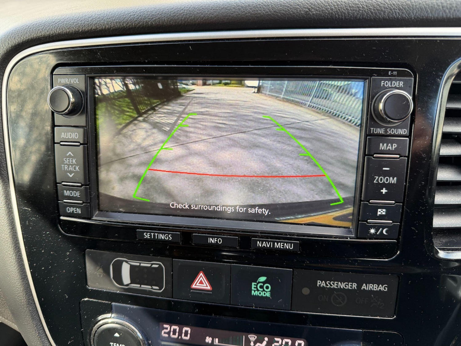 Used Mitsubishi Outlander 2015 for sale - 77853334: Photo 30