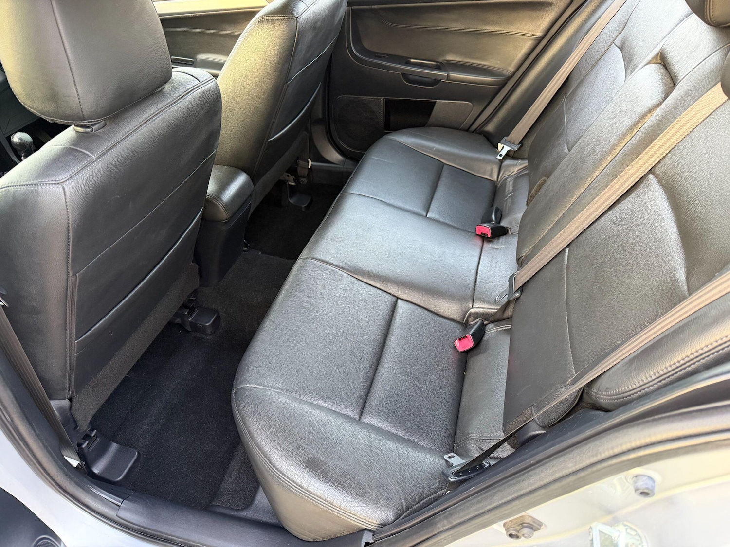 Used Mitsubishi Lancer 2010 for sale - 77978205: Photo 12