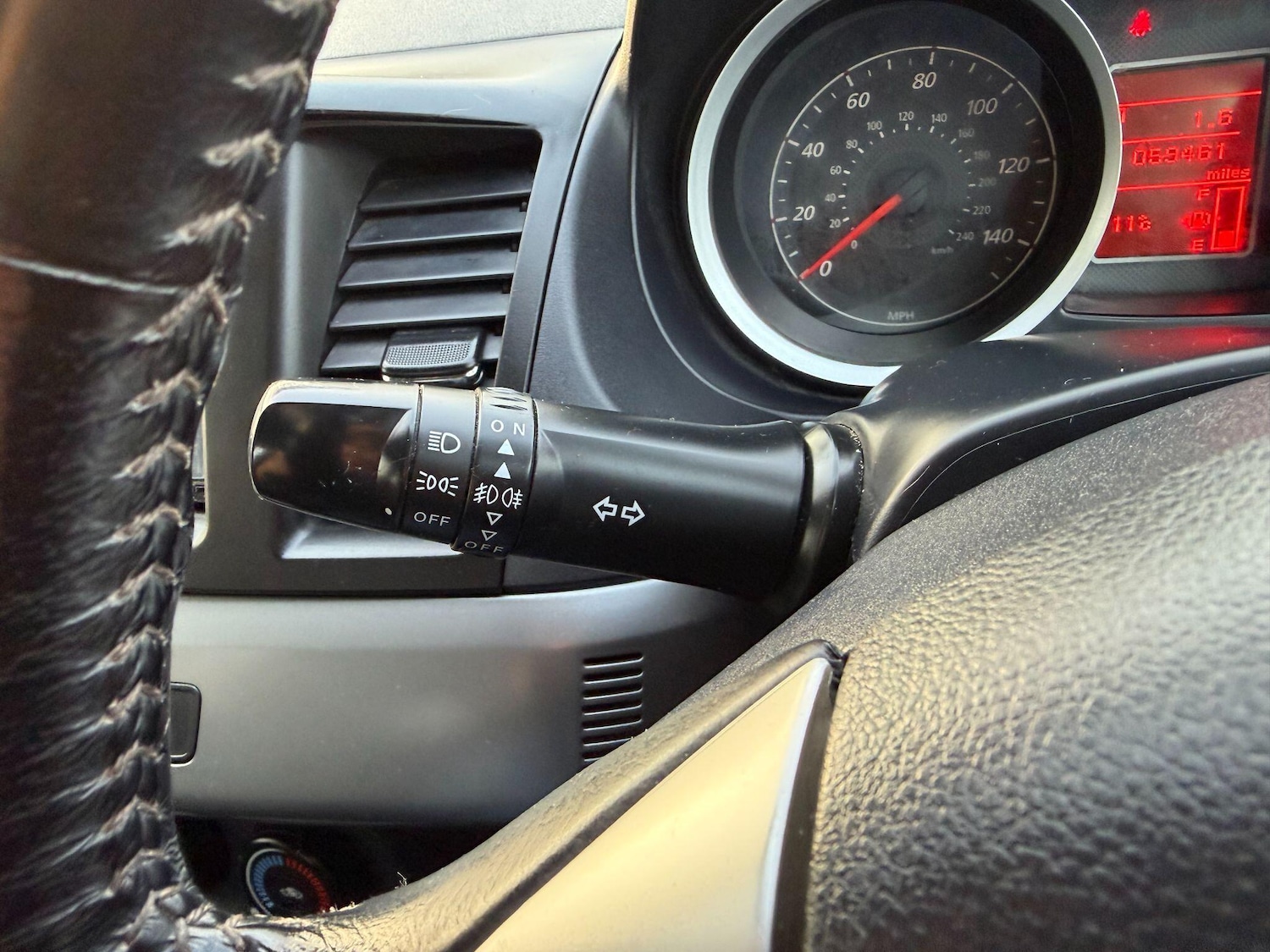 Used Mitsubishi Lancer 2010 for sale - 77978205: Photo 22