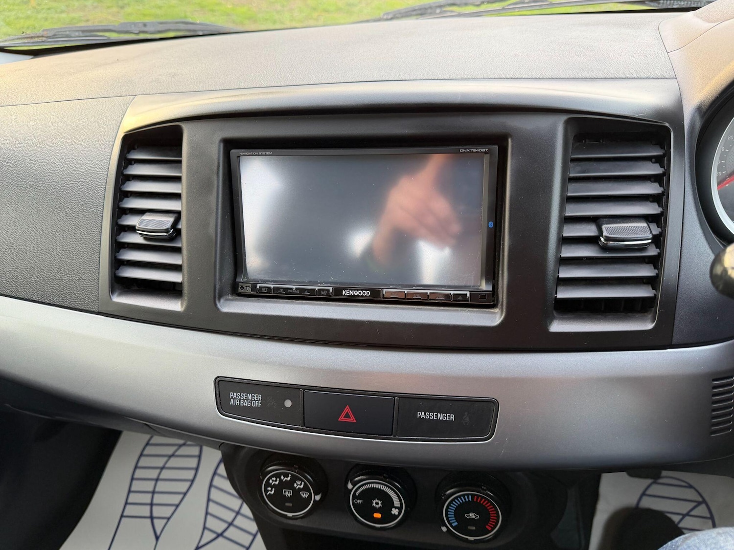 Used Mitsubishi Lancer 2010 for sale - 77978205: Photo 24