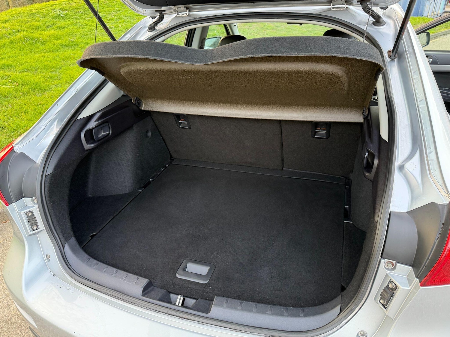 Used Mitsubishi Lancer 2010 for sale - 77978205: Photo 27