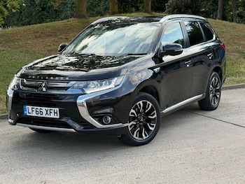Used Mitsubishi Outlander 2016 for sale - 79259841: Photo