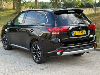 Used Mitsubishi Outlander 2016 for sale - 79259841: Photo