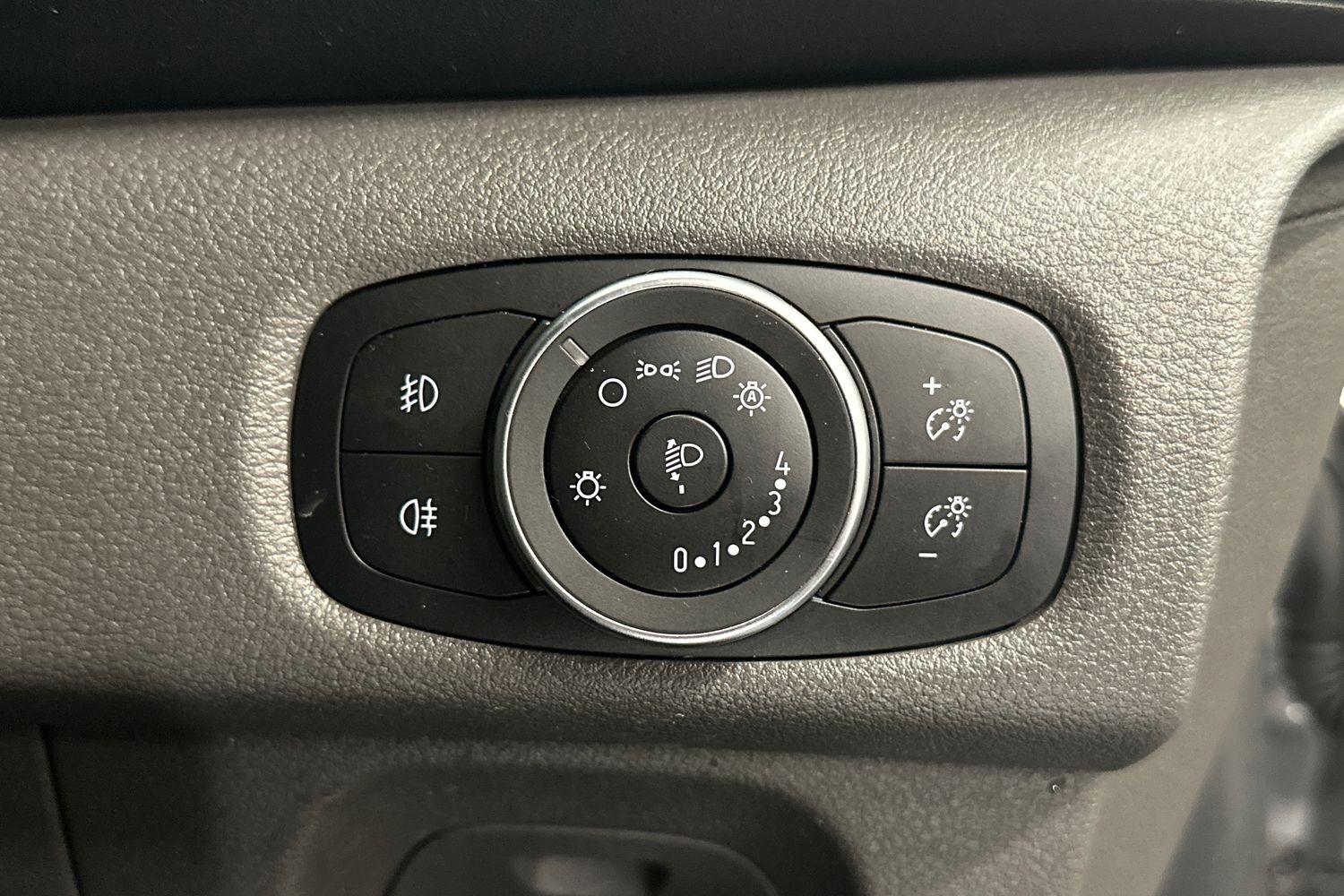 Used Ford Transit Custom 2024 for sale - 76974140: Photo 28