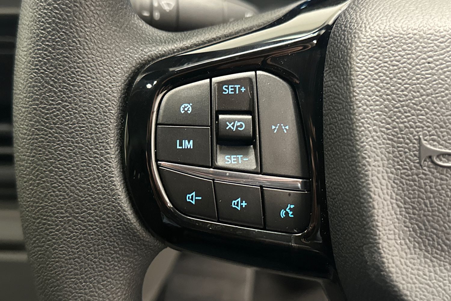 Used Ford Transit Custom 2025 for sale - 77168417: Photo 25