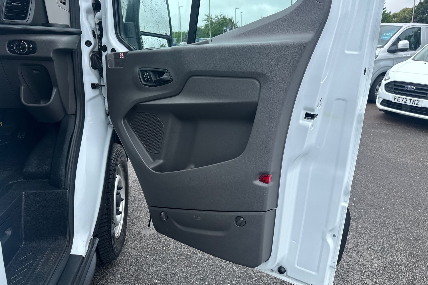Vehicle 28