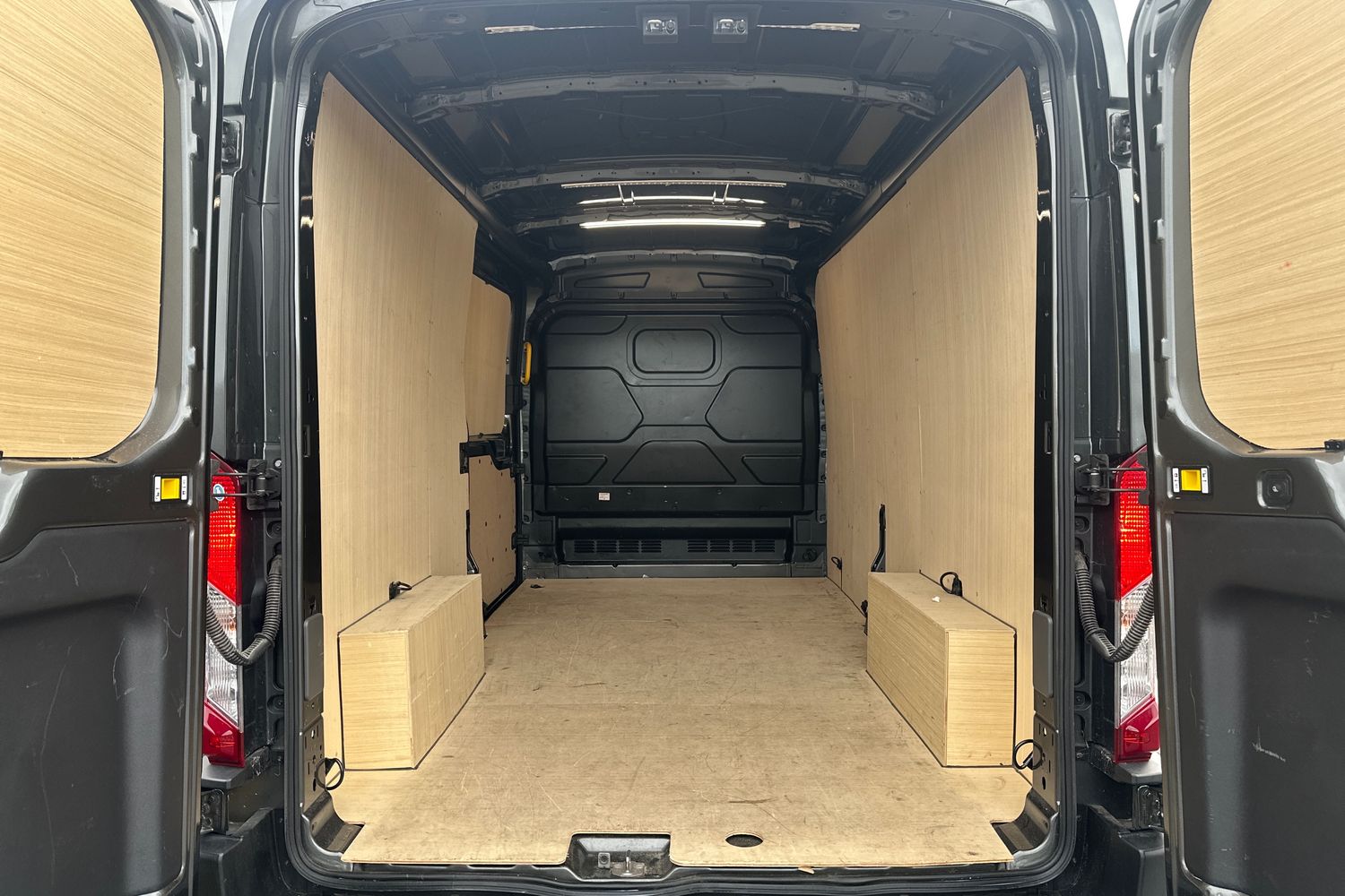 Used Ford Transit 2025 for sale - 76358383: Photo 15