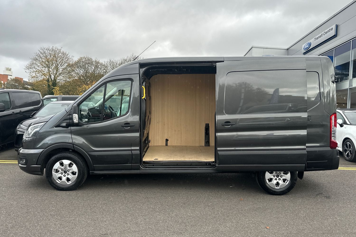 Used Ford Transit 2025 for sale - 76358383: Photo 18