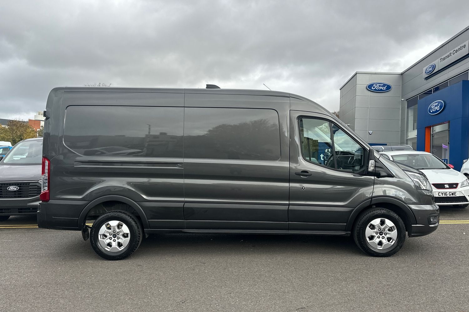 Used Ford Transit 2025 for sale - 76358383: Photo 3