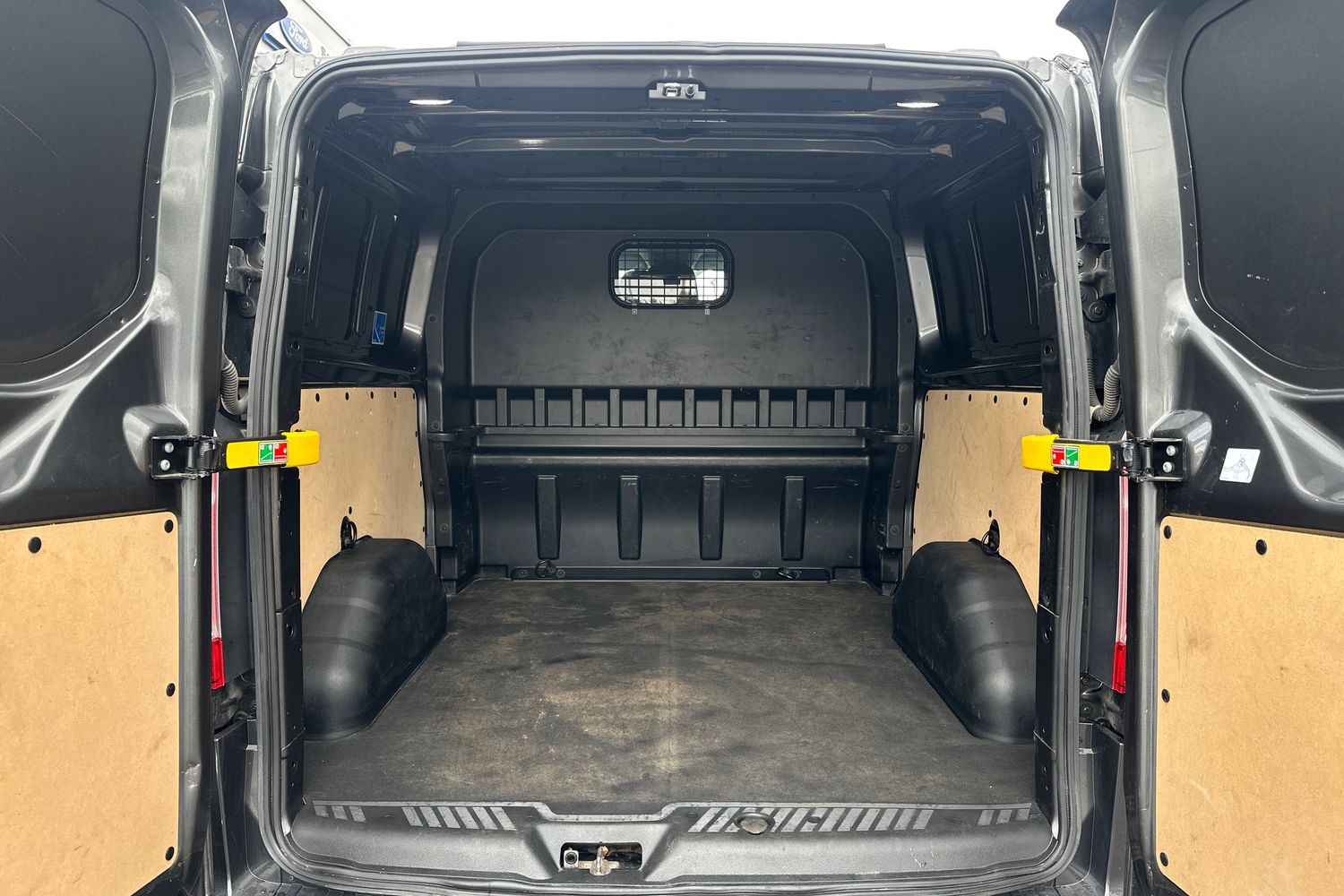 Used Ford Transit Custom 2023 for sale - 75891690: Photo 15