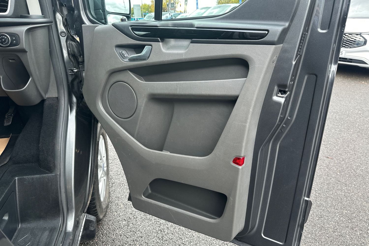 Used Ford Transit Custom 2023 for sale - 75891690: Photo 18