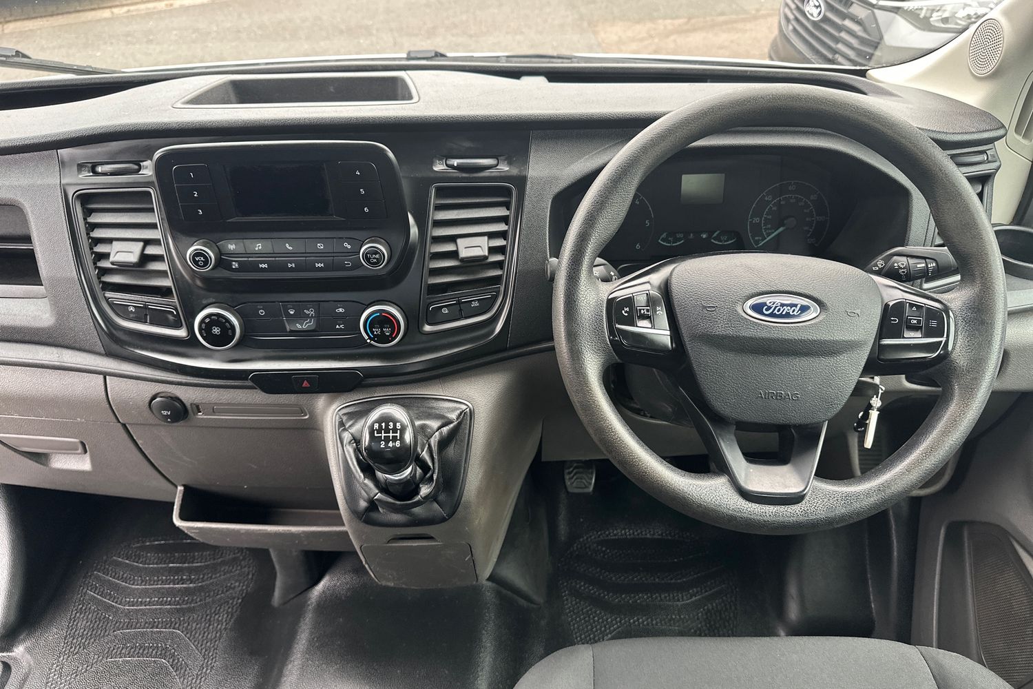 Used Ford Transit 2023 for sale - 76330971: Photo 11