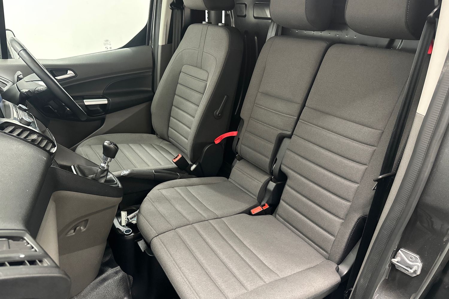 Used Ford Transit Connect 2024 for sale - 76165269: Photo 16