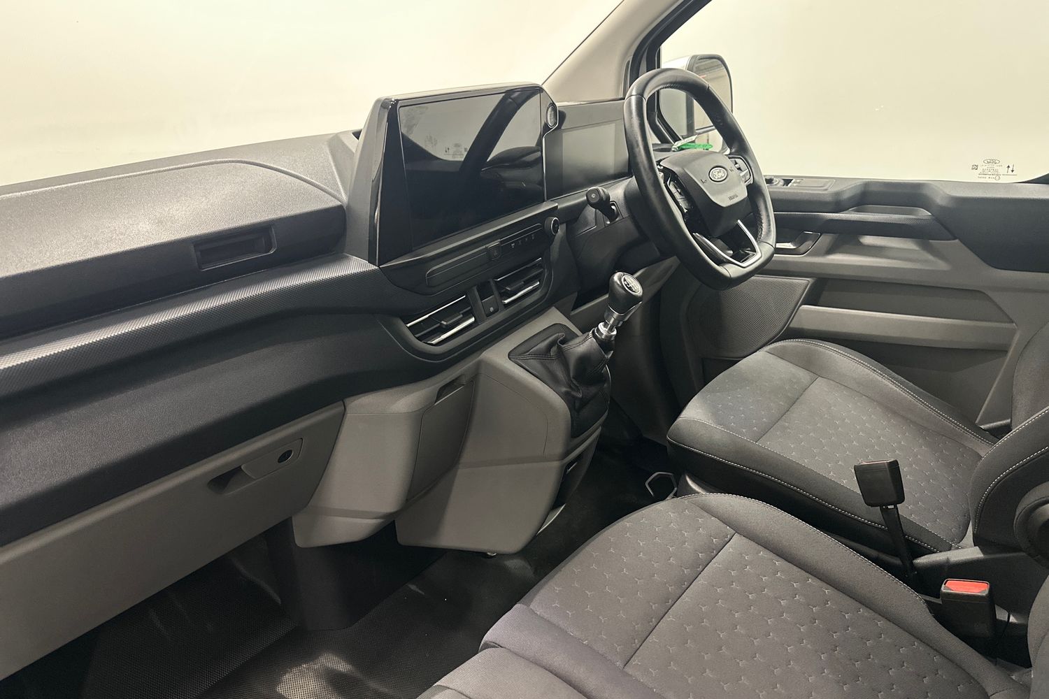Used Ford Transit Custom 2024 for sale - 77260792: Photo 14