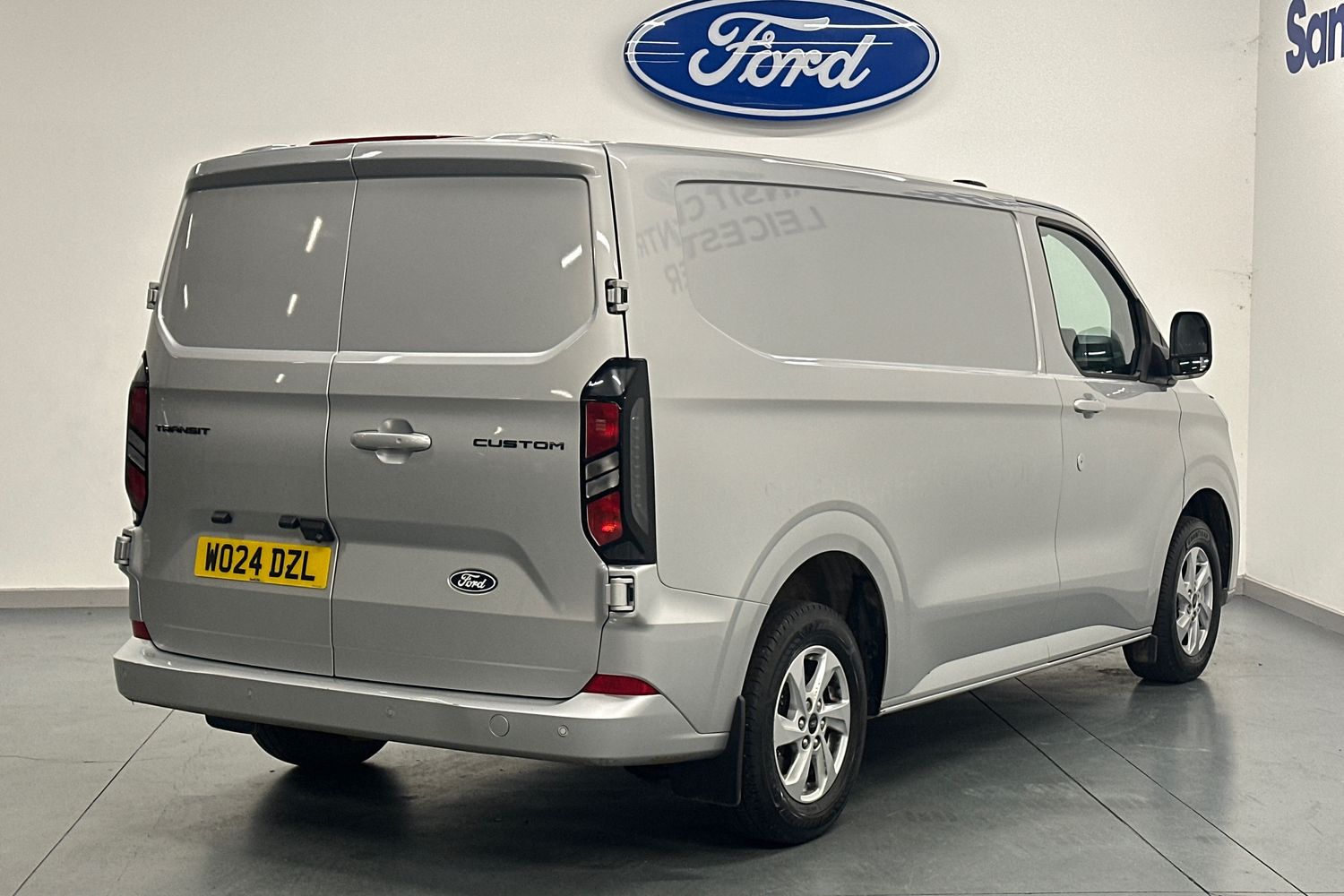 Used Ford Transit Custom 2024 for sale - 77260792: Photo 4