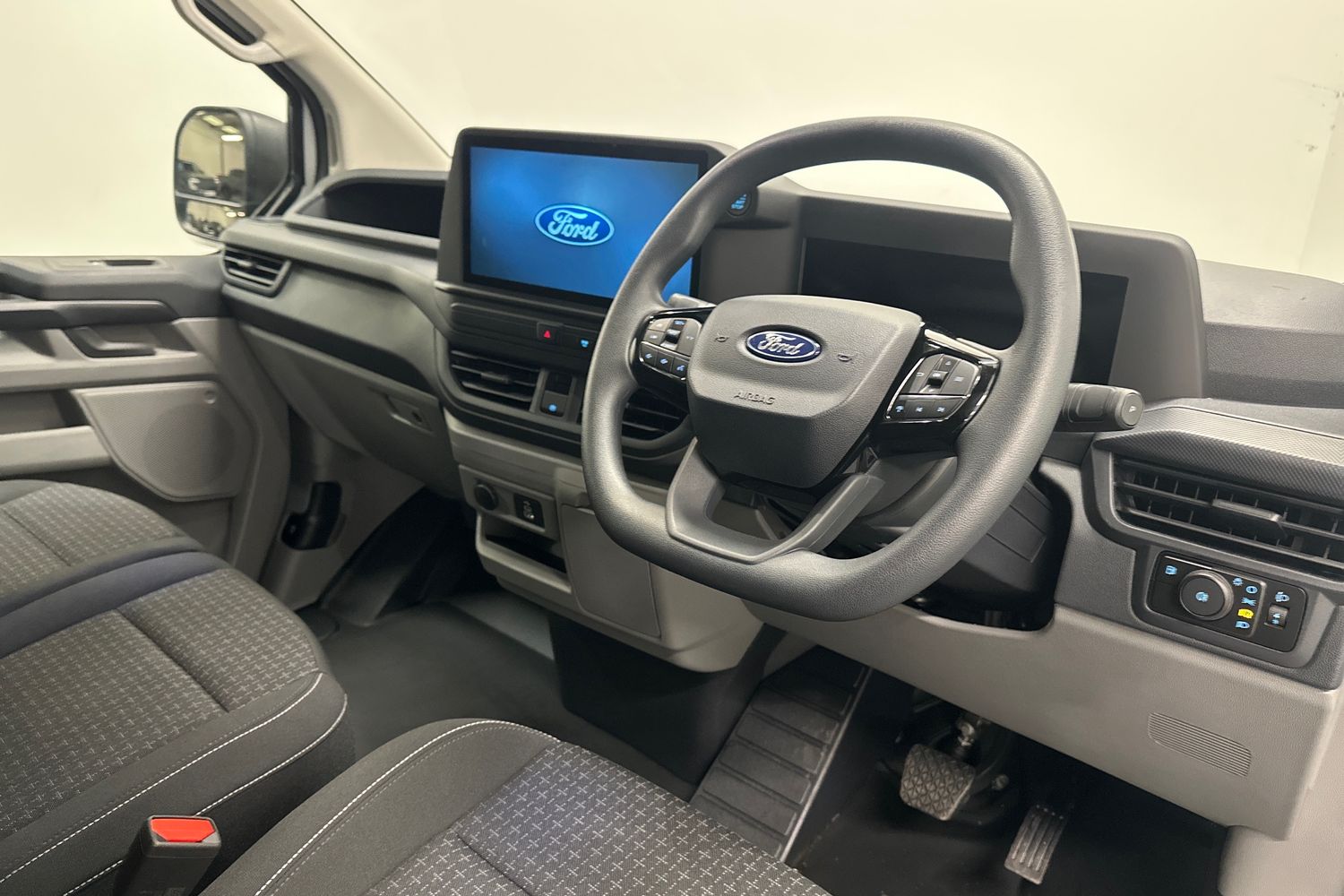 Used Ford Transit Custom 2025 for sale - 77605076: Photo 12