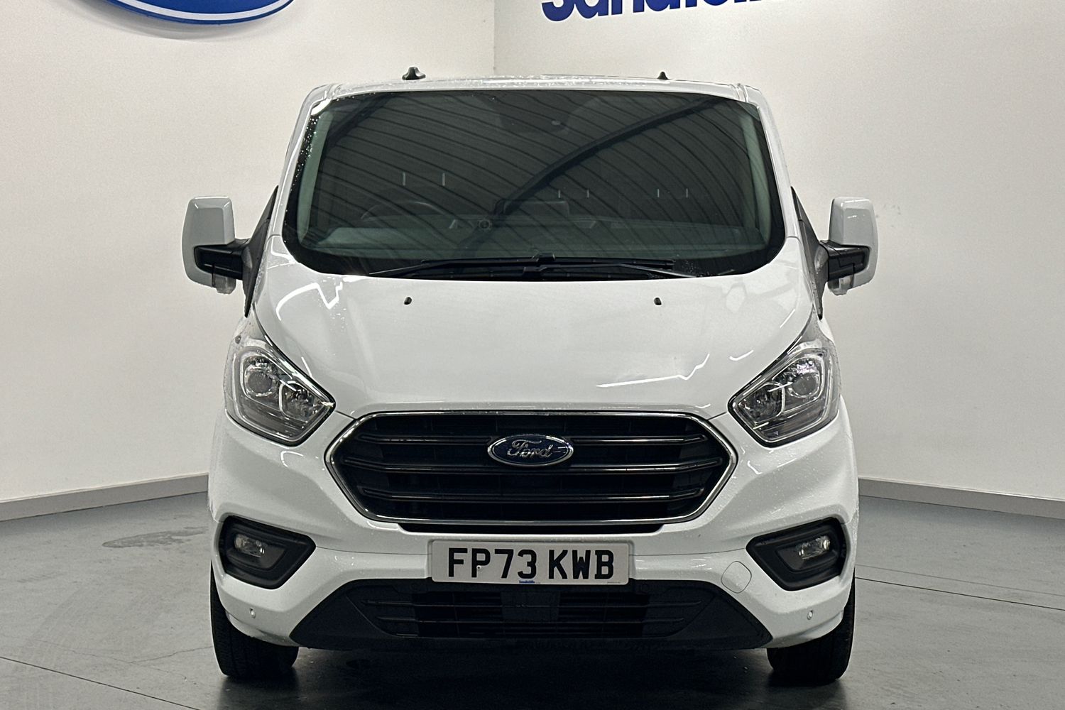 Used Ford Transit Custom 2023 for sale - 77446881: Photo 2