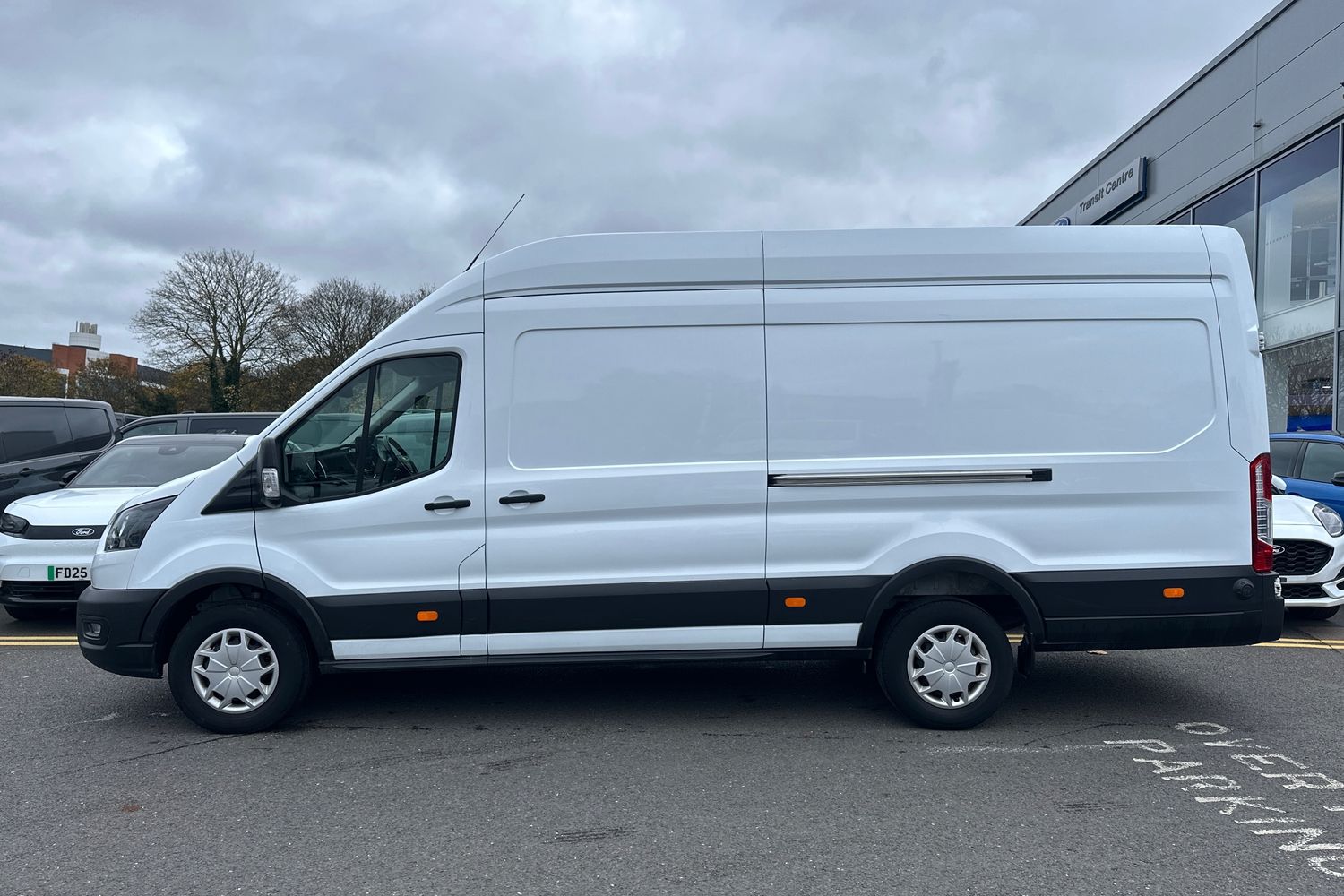 Used Ford Transit 2023 for sale - 76383045: Photo 7