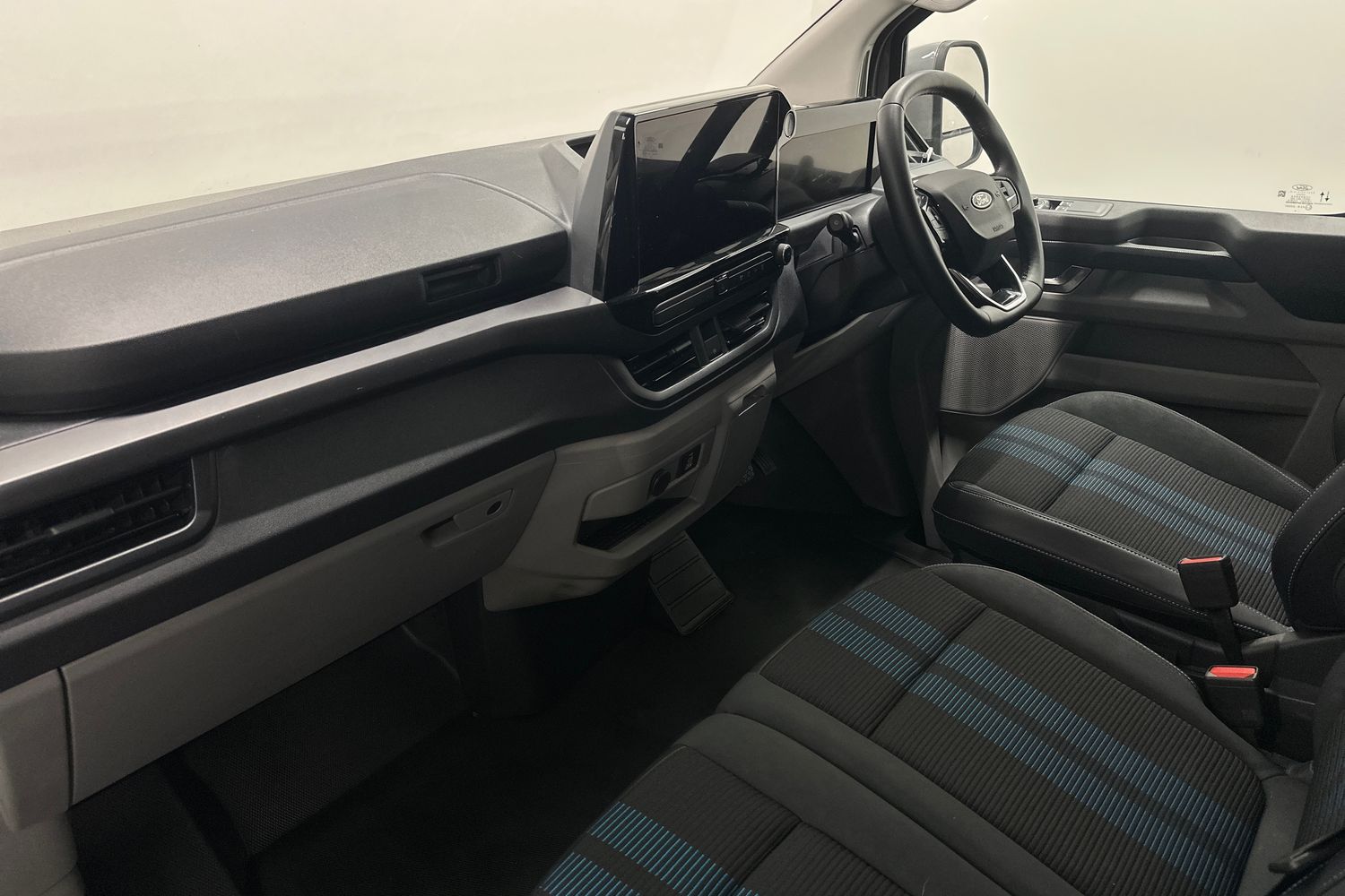 Used Ford Transit Custom 2025 for sale - 77622330: Photo 14