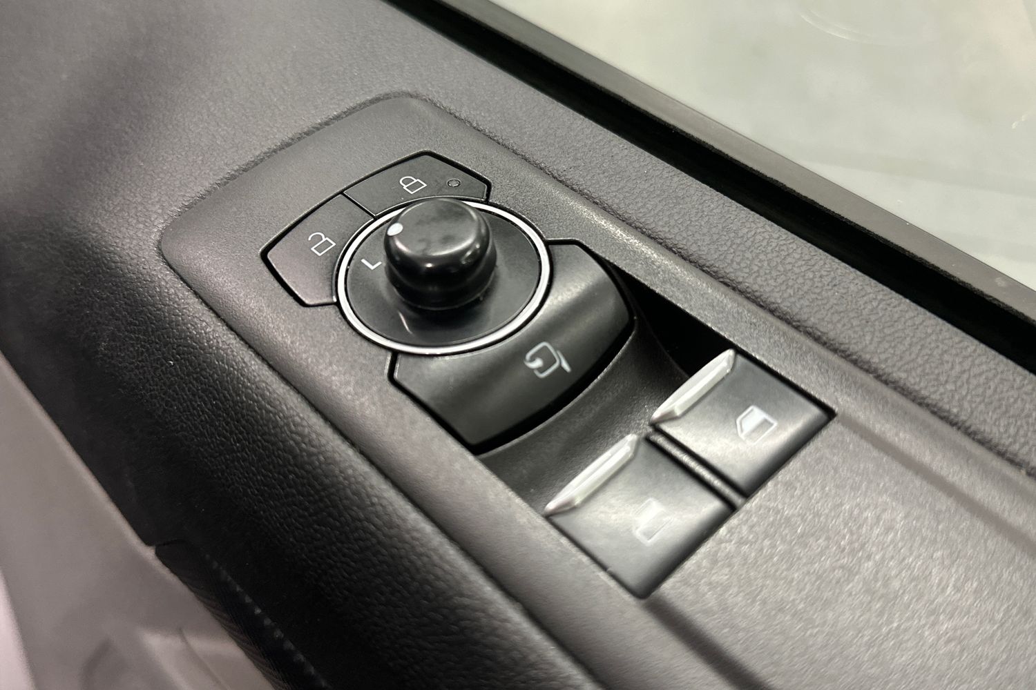 Used Ford Transit Custom 2025 for sale - 77622330: Photo 31