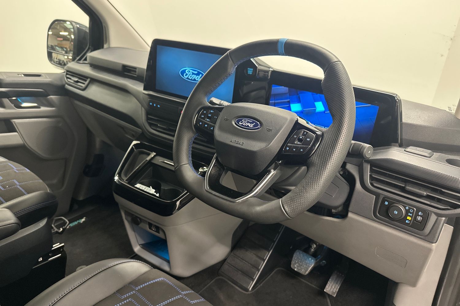 Used Ford Transit Custom 2025 for sale - 77568236: Photo 12